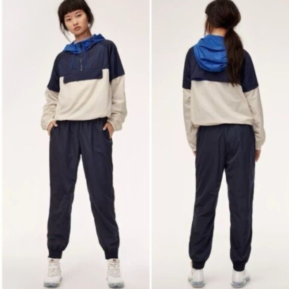 Aritzia tna windbreaker jogger tracksuit set
